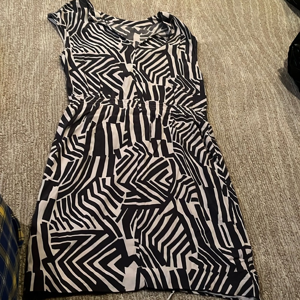 LOFT. striped dress. size medium